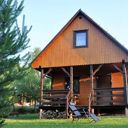 Trzy W Bieszczadach Jaktstuga *