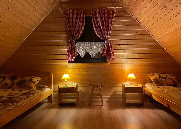 Trzy W Bieszczadach Domek letniskowy *